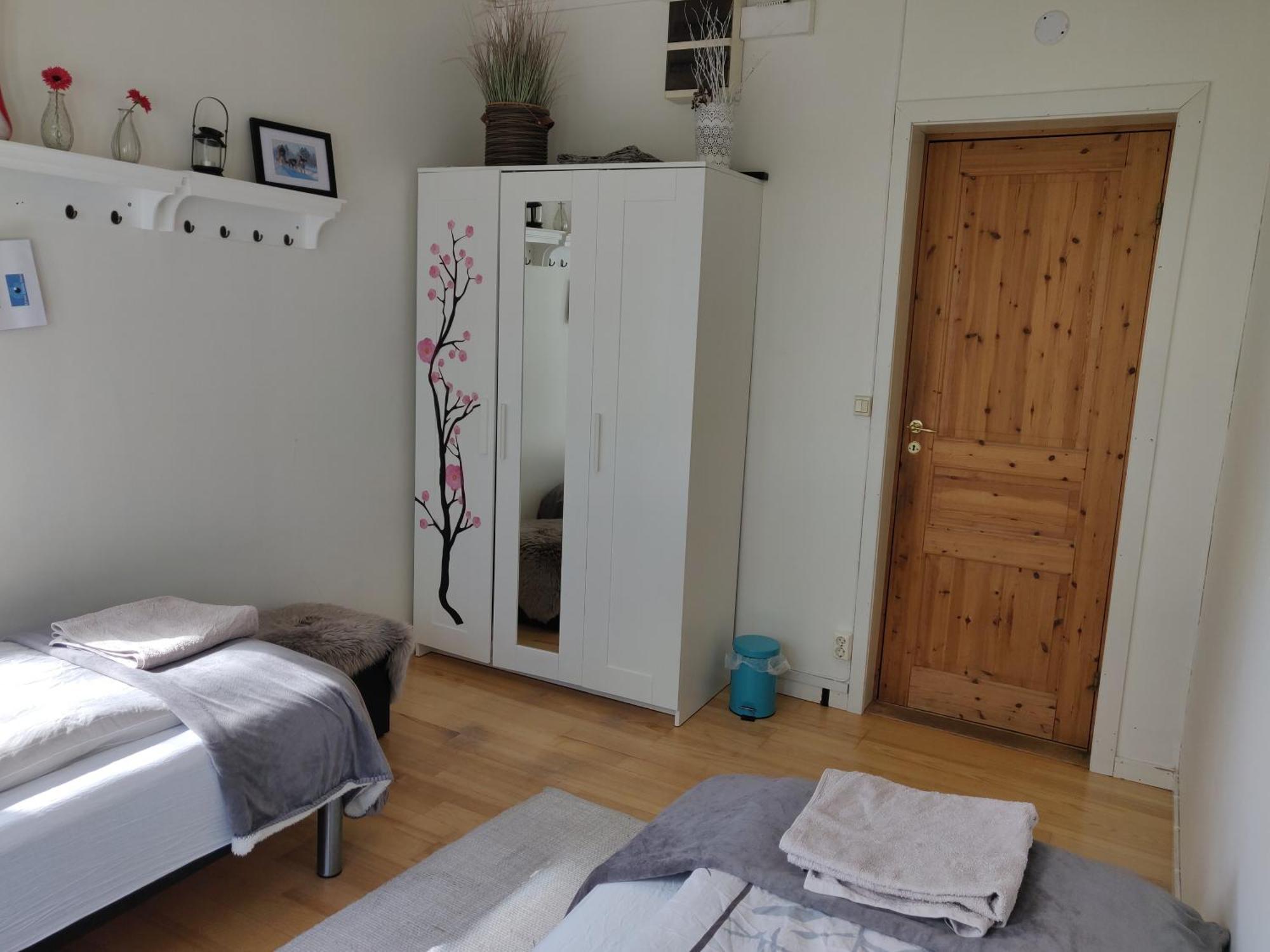 Husky Lodge Hostel Кируна Номер фото
