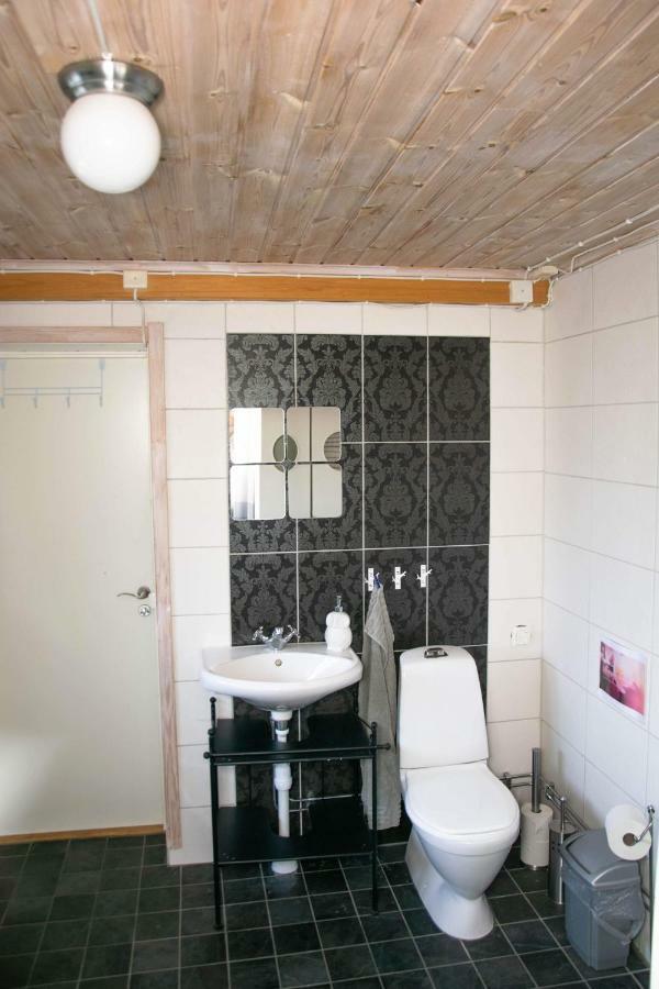 Husky Lodge Hostel Кируна Экстерьер фото