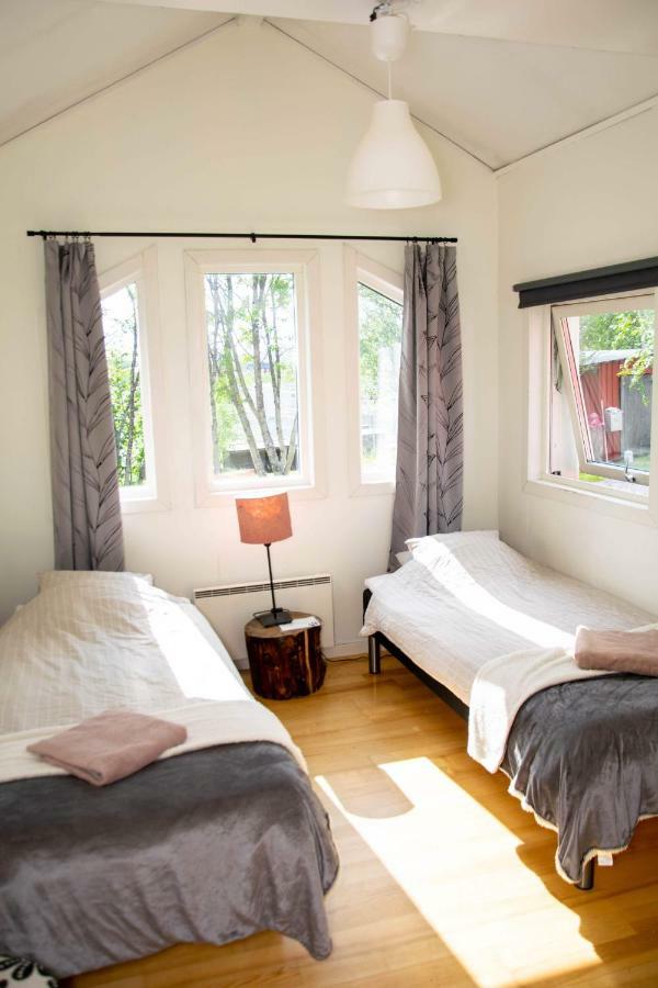 Husky Lodge Hostel Кируна Экстерьер фото