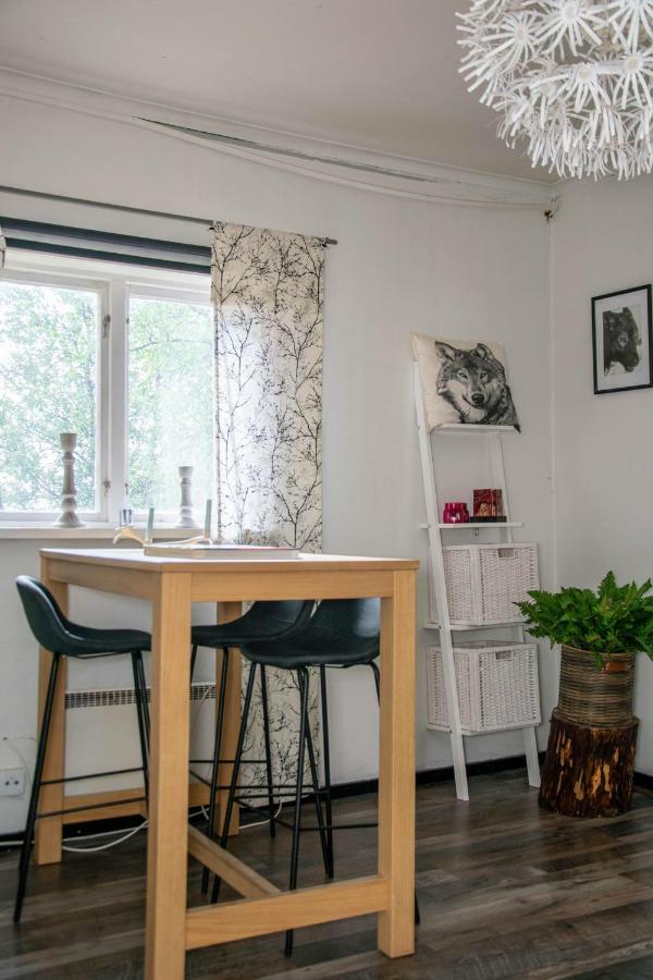 Husky Lodge Hostel Кируна Экстерьер фото